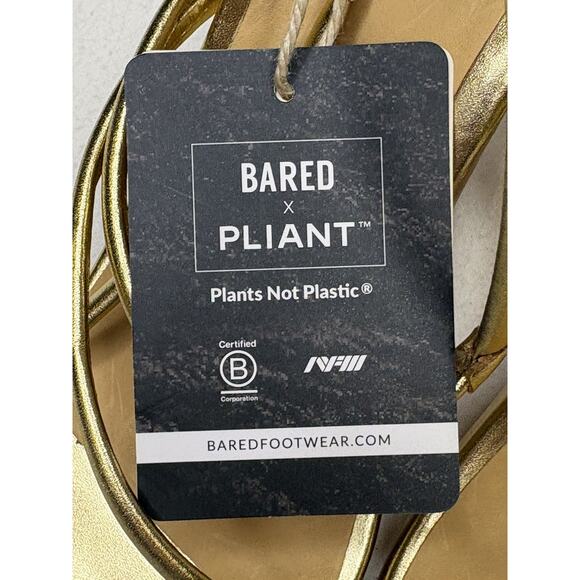 NWT BARED Godwit Gold Leather Heels Buckle Size 40 US 9-9.5 Pliant Metallic $299 - Picture 10 of 10